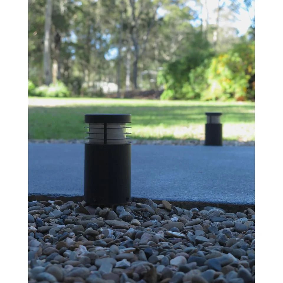 Mini LED Bollard Light TRI Colour 5w/9w in Black or 316 Stainless Steel Havit Lighting - HV1605T - Mases LightingHavit Lighting