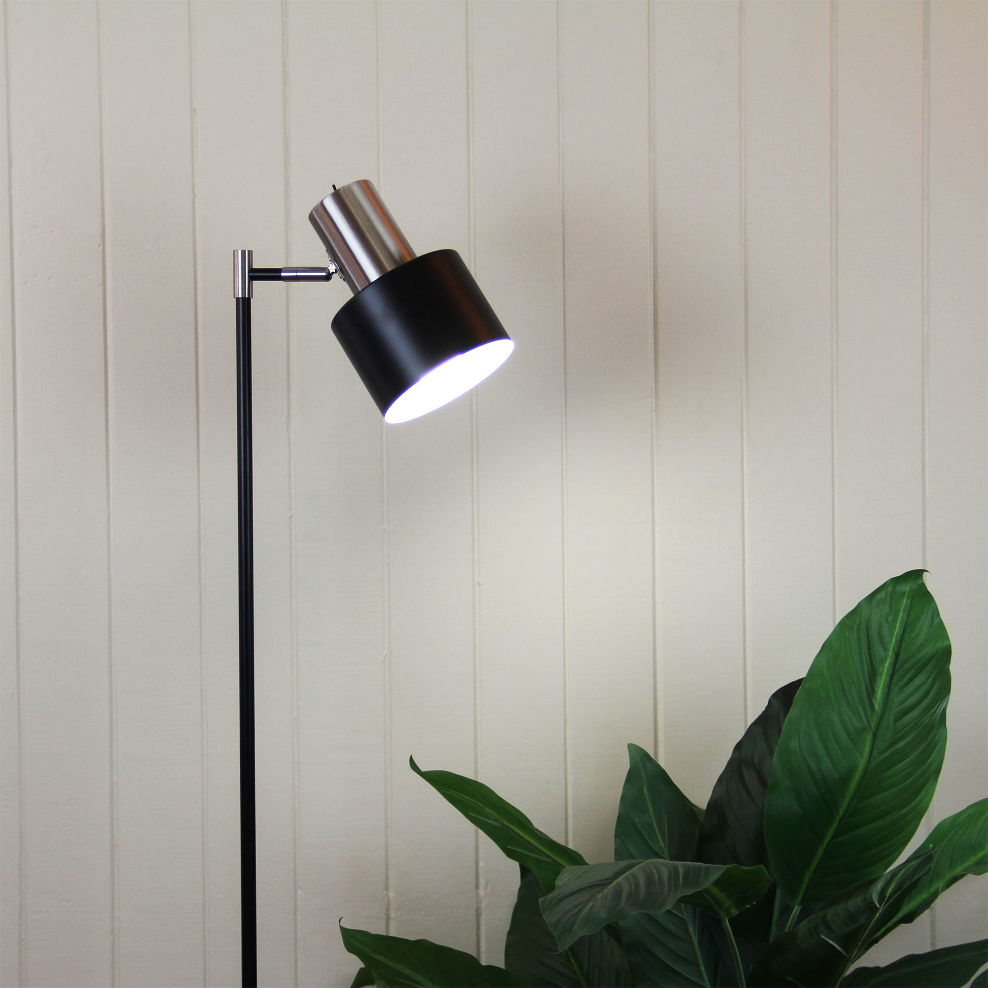 Ari 1 Light Floor Lamp Black With Brushed Chrome Head - Mases LightingOriel Lighting