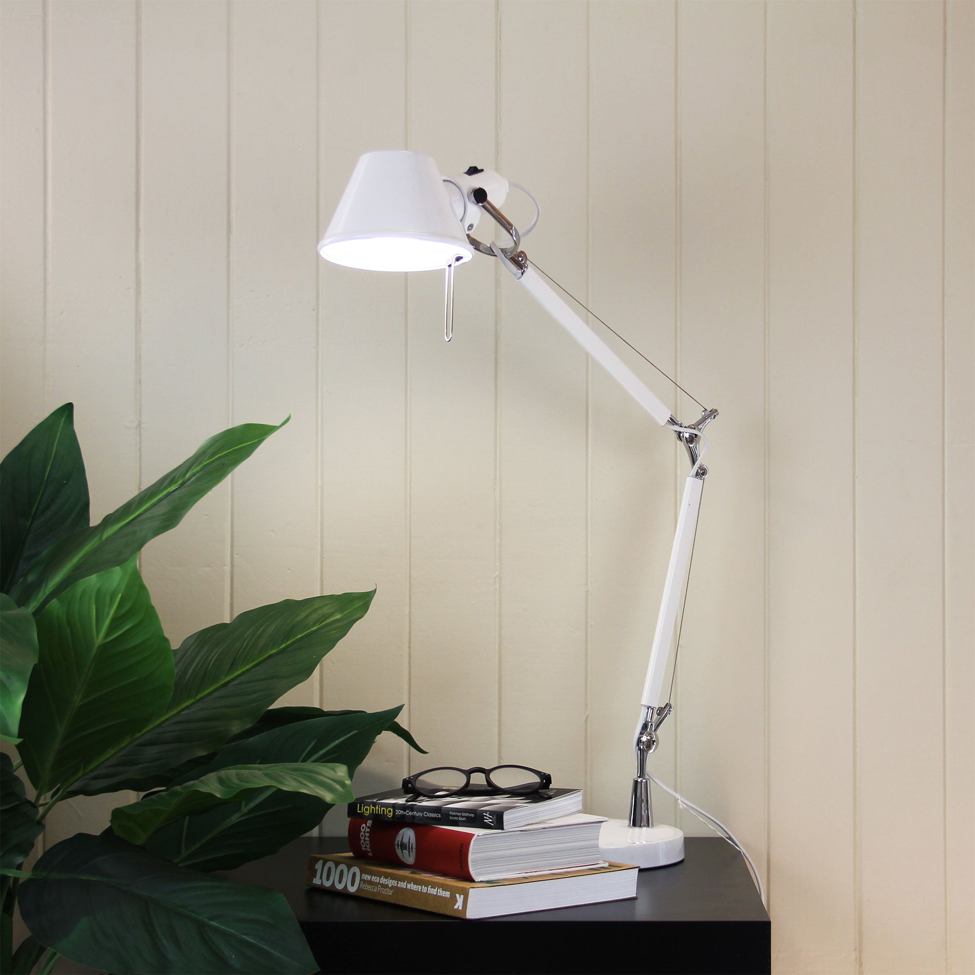 Forma Adjustable Desk Lamp White - Mases LightingOriel Lighting