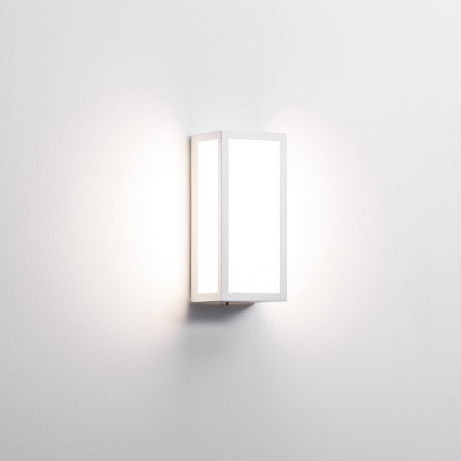 LED Outdoor Wall Light 12w in Black or White Havit Lighting - HV3669T - Mases LightingHavit Lighting