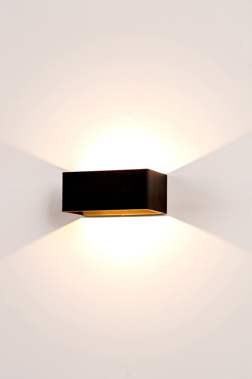 Up & Down LED Wall Light 9w in Black Or White Havit Lighting - HV3665T - Mases LightingHavit Lighting