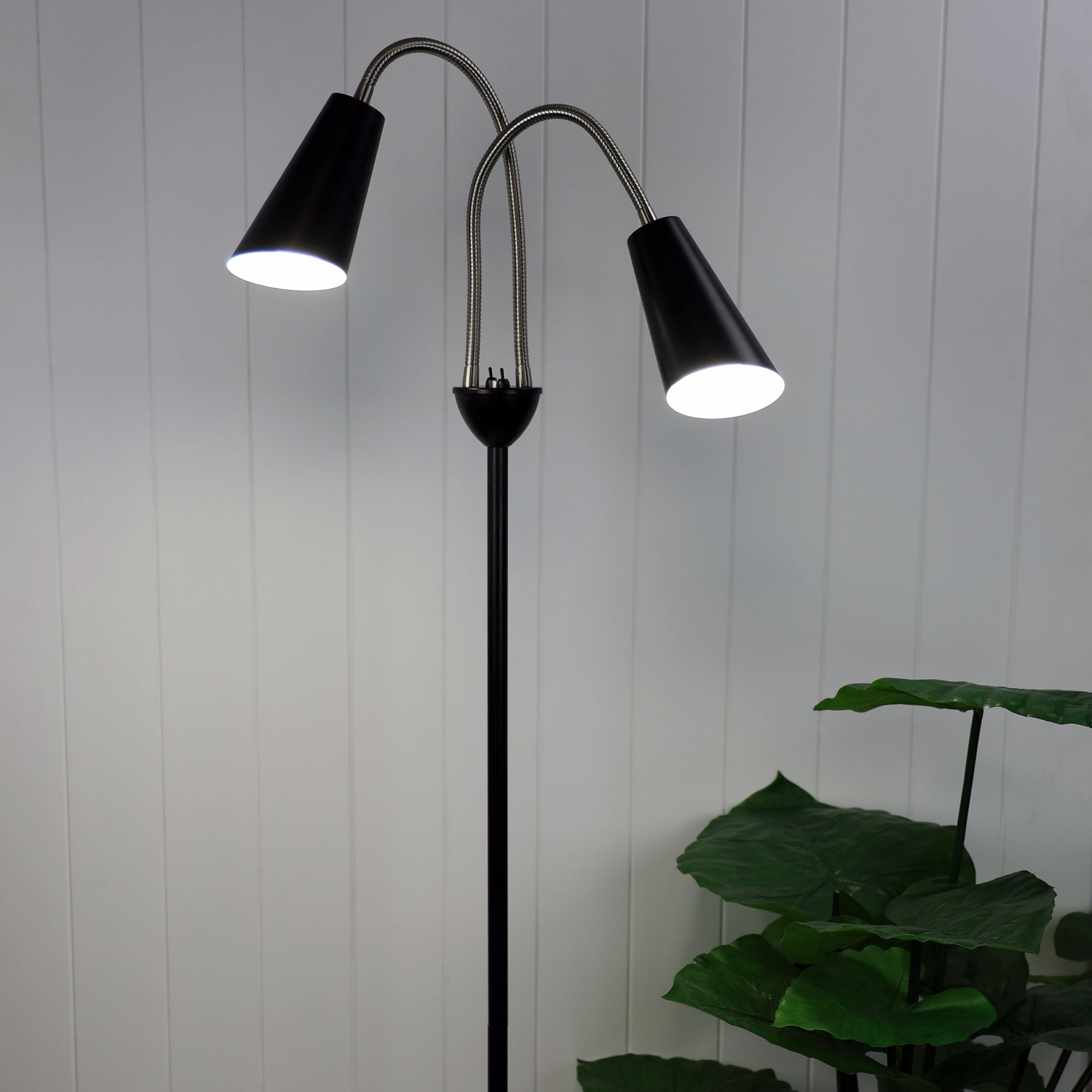 Walt 2 Light Floor Lamp Black & Brushed Chrome - SL98812BC - Mases LightingOriel Lighting