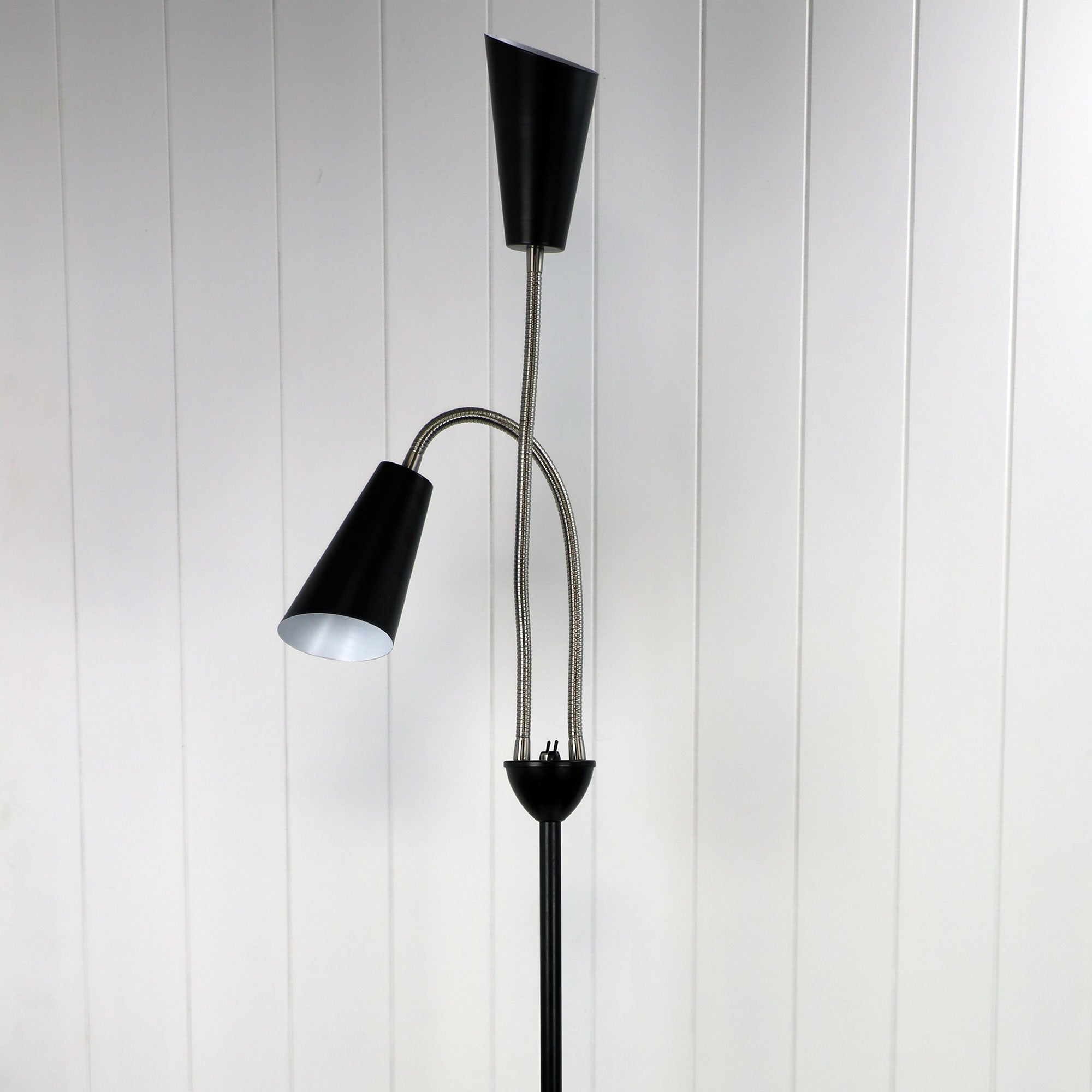Walt 2 Light Floor Lamp Black & Brushed Chrome - SL98812BC - Mases LightingOriel Lighting