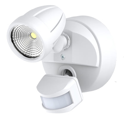 Martec Bandit security light in white, adjustable heads, quick-connect base