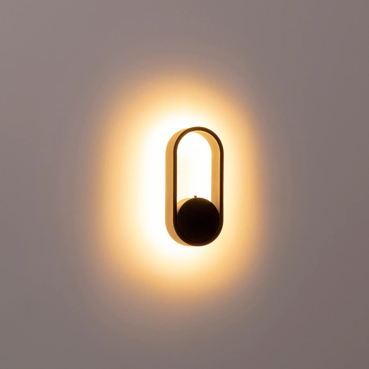 Ovale Indoor LED Wall Light in Black, Black/Brass, White, White/Brass Havit Lighting - HV8080T - Mases LightingHavit Lighting