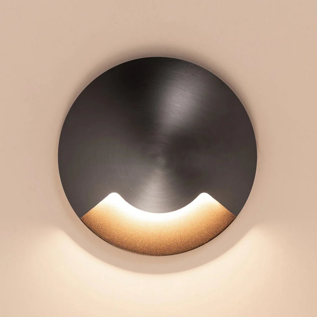 Viale LED in - Ground Light Single Way in 316 Stainles Steel, Antique Brass, Brass or Graphite Havit Lighting - HV19062T - Mases LightingHavit Lighting