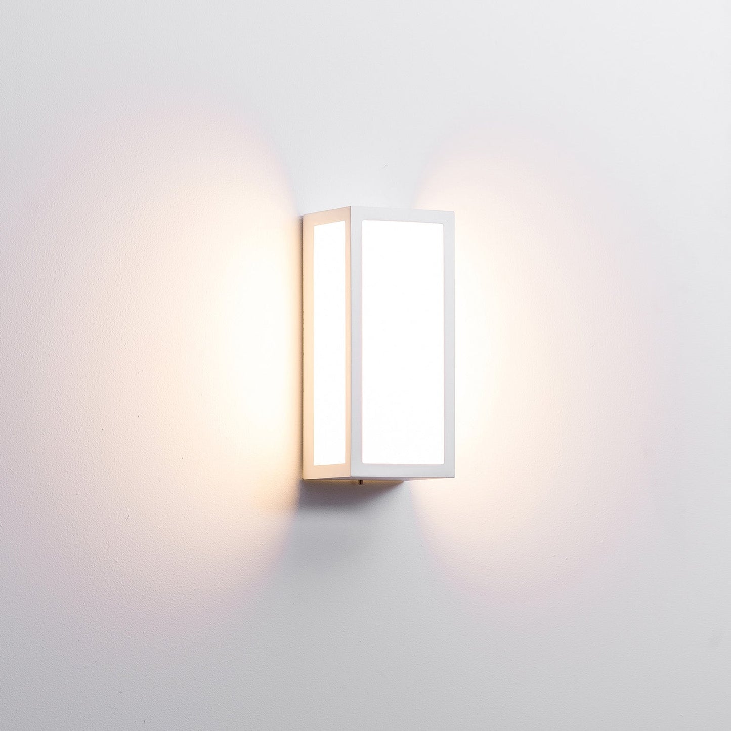 LED Outdoor Wall Light 12w in Black or White Havit Lighting - HV3669T - Mases LightingHavit Lighting