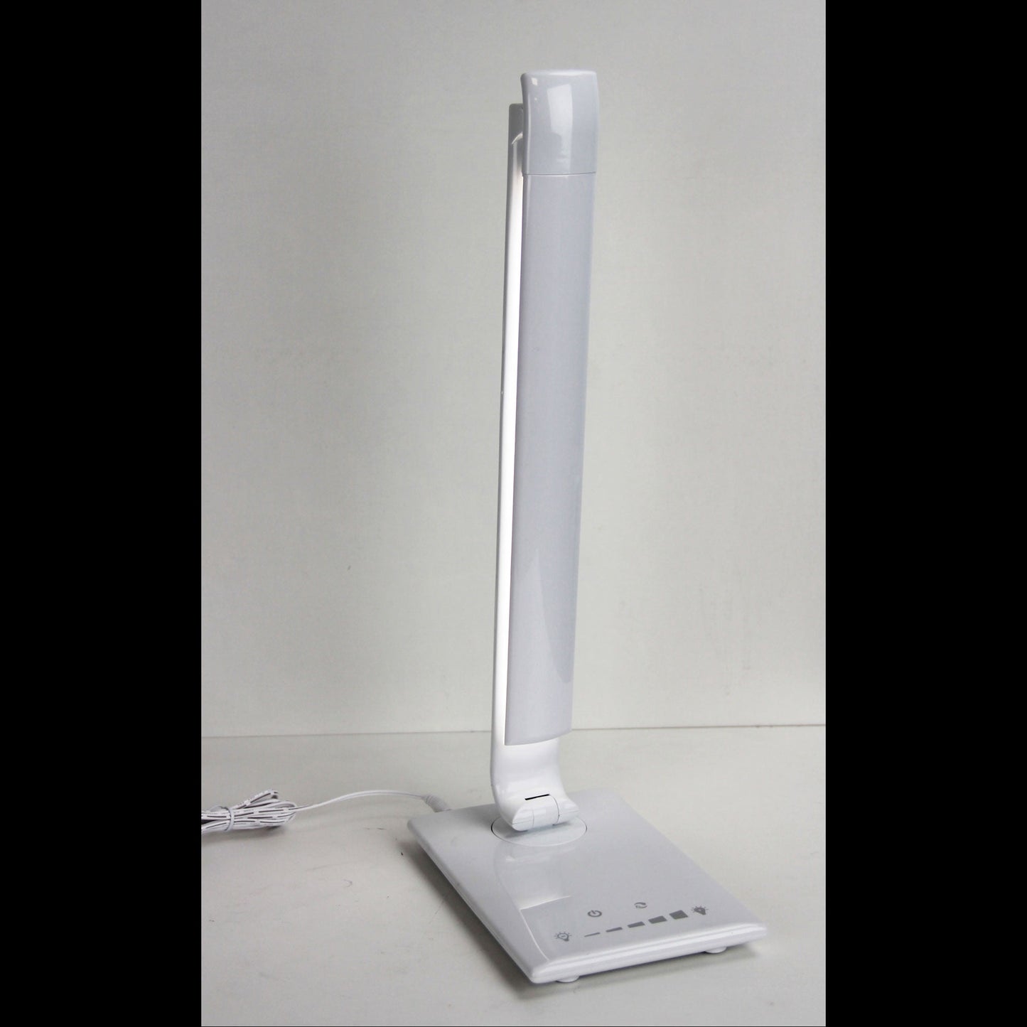 Luke LED White Desk Lamp Touch Dim USB Port - Mases LightingOriel Lighting