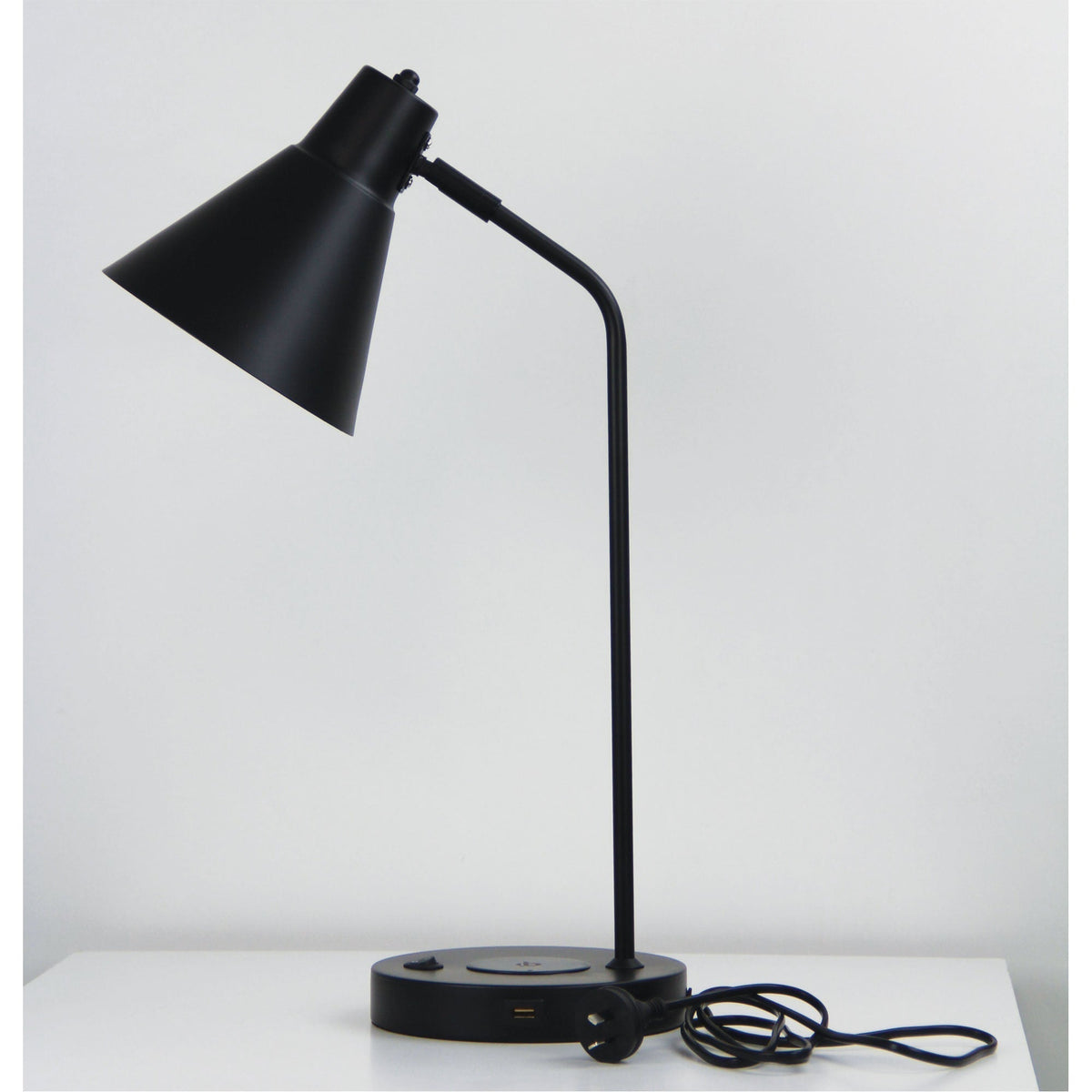 Targa Desk Lamp Black With USB+ - Mases LightingOriel Lighting