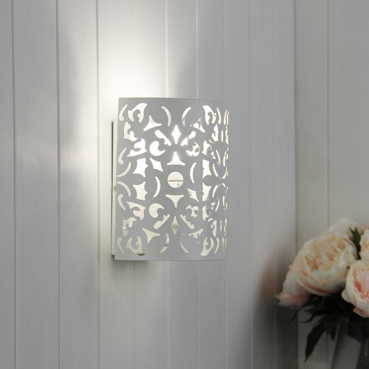 Vicky 1 Light Wall Light Matt White - Mases LightingOriel Lighting